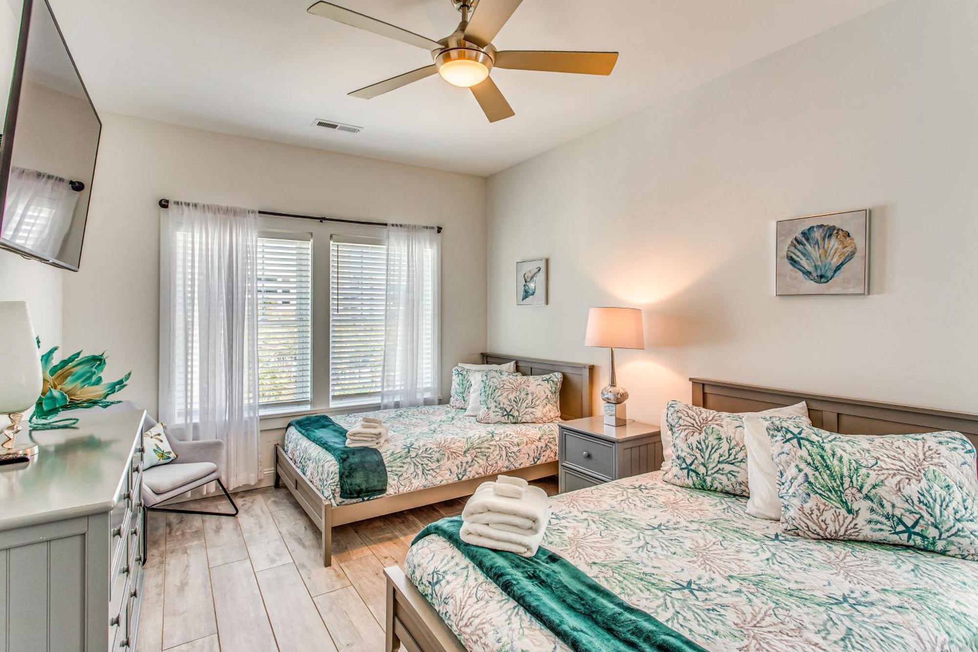 Myrtle Beach House With Hot Tub, Walk To Beach エクステリア 写真